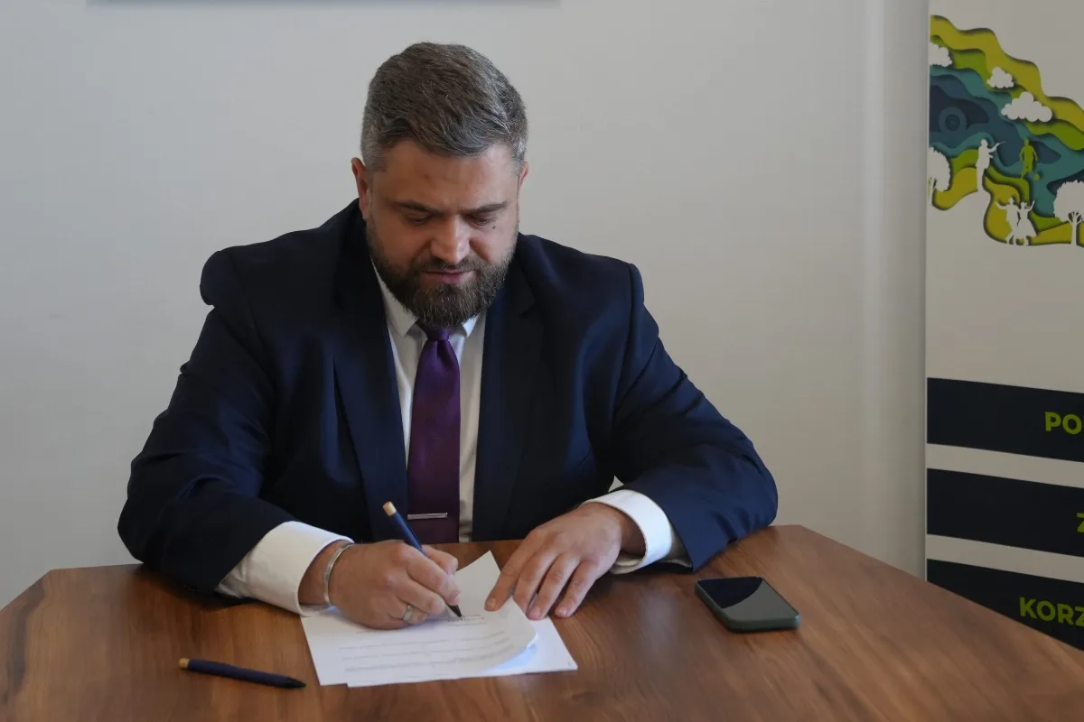 Nowe zniżki w Dębickiej Karcie Mieszkańca