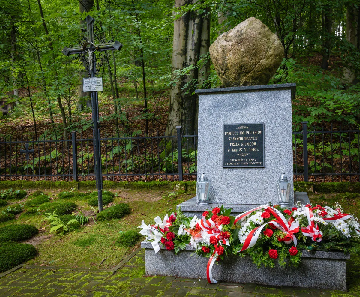 Dębica upamiętniła ofiary zbrodni w Lubzinie
